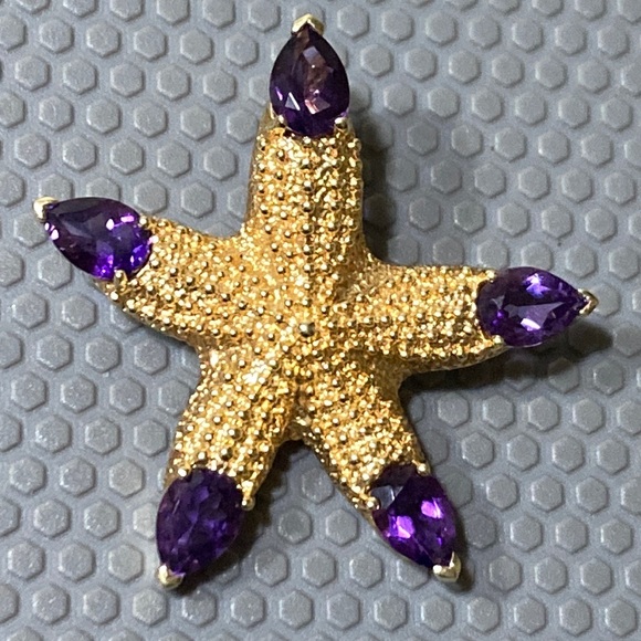 14k gold Jewelry - 14k yellow gold rate starfish with amethyst gemstones
